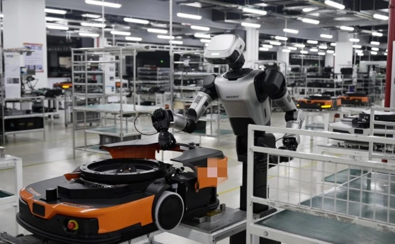 Embodied AI for Logistics Embodied AI for Logistics