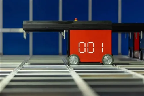 High-Density Warehouse Automation Helps ICT Distributor Improve Order Fulfill...